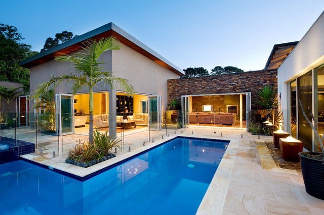 Mẫu thiết kế nhà ở hiện đại và bể bơi 