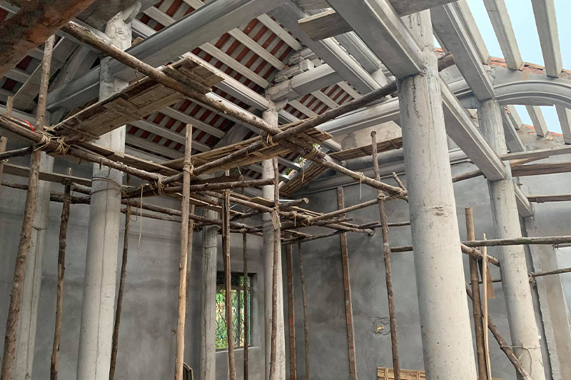 Thi công mẫu nhà thờ họ bê tông giả gỗ
