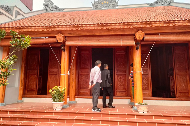 Nhà gỗ 3 gian hiện đại