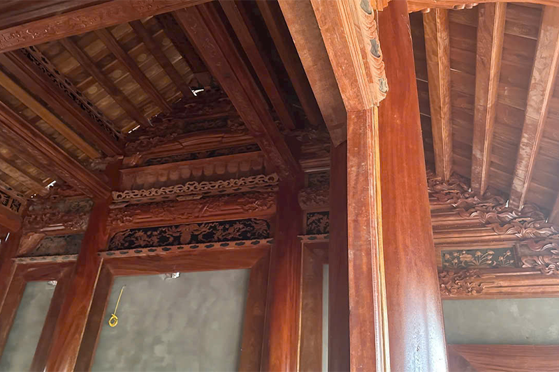 Hình ảnh nội thất bên trong nhà thờ họ 3 gian