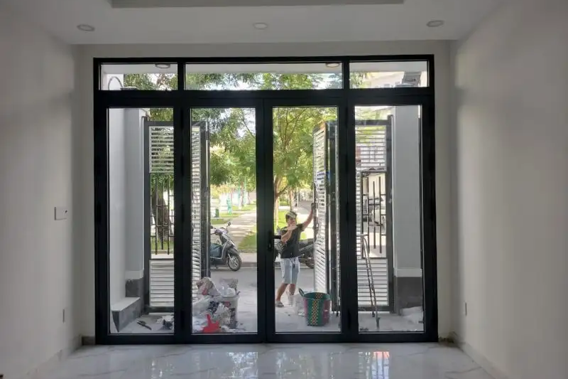 Kích Thước Cửa Chính Nhà Ống 5m