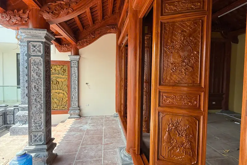 Hoàn Thiện Nhà Thờ Họ Bê Tông Giả Gỗ Kết Hợp Nhà Ở