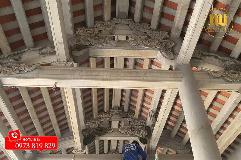 Mẫu Nhà Thờ Họ 40m2 Giả Gỗ – Vẻ Đẹp Cổ Kính