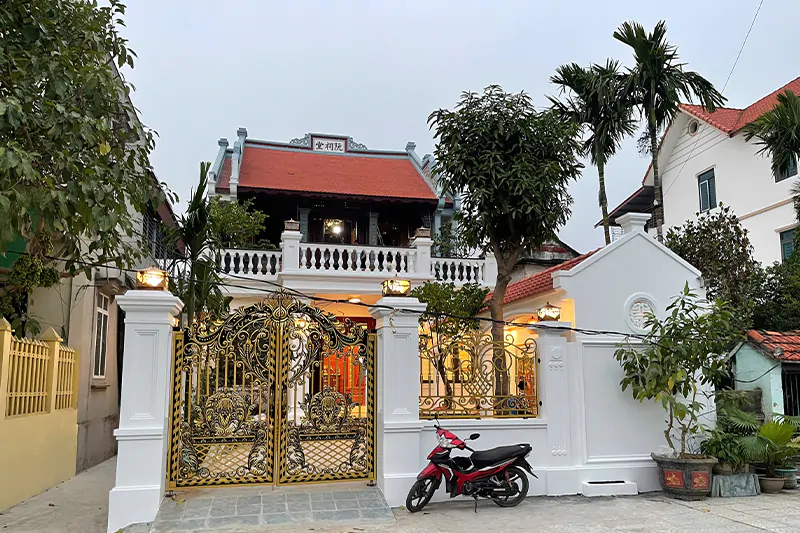 Nhà 3 Gian Trên Sân Thượng 