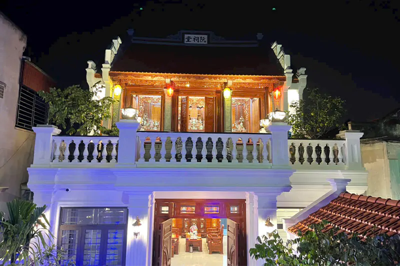 Nhà Gỗ Trên Sân Thượng