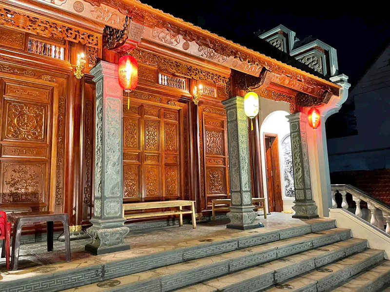 Nhà Gỗ Trên Sân Thượng