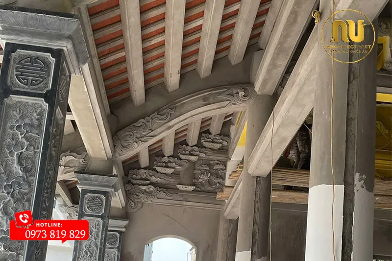 Nhà Ở Cạnh Nhà Thờ Họ 