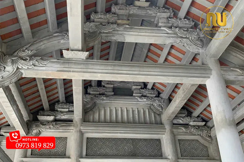 Nhà Ở Cạnh Nhà Thờ Họ 