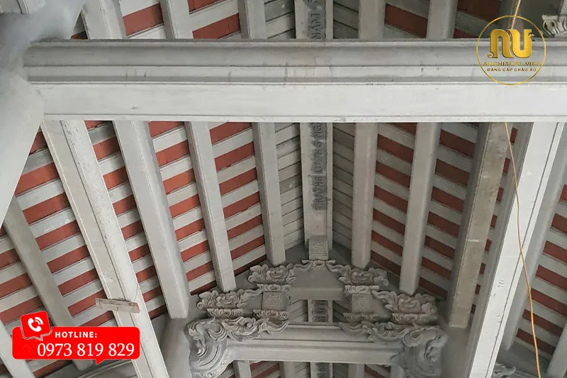 Nhà Thờ 3 Gian Bê Tông Giả Gỗ