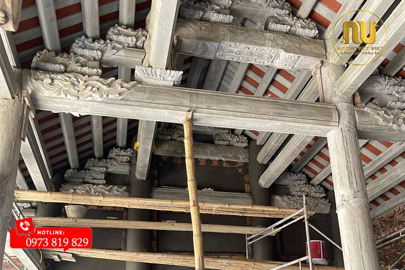 Nhà Thờ Kết Hợp Nhà Ngang