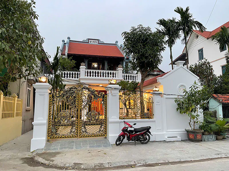 Nhà Gỗ Trên Tầng Thượng