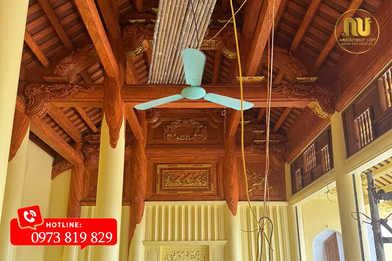 Nhà Thờ 40m2 Bê Tông Sơn Giả Gỗ