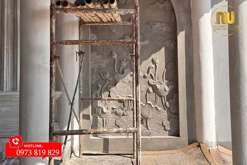 Nhà thờ 75m2 bê tông sơn giả gỗ