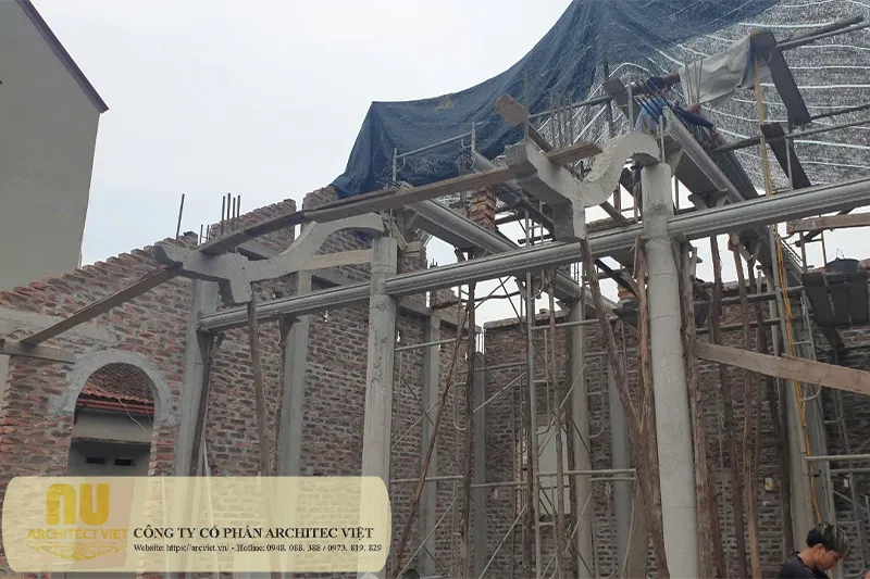 Nhà thờ gia đình bê tông giả gỗ