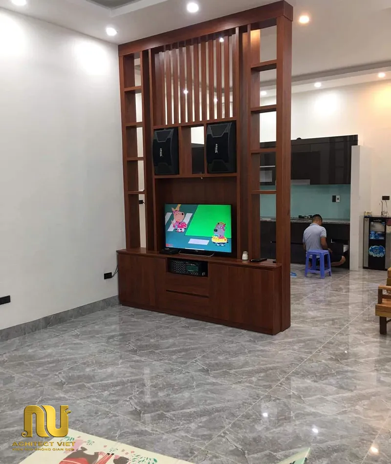 Rộng 9m dài 10m 2 tầng