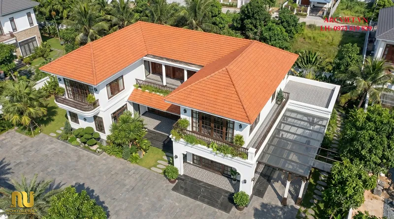 Mẫu nhà chữ U 2 tầng
