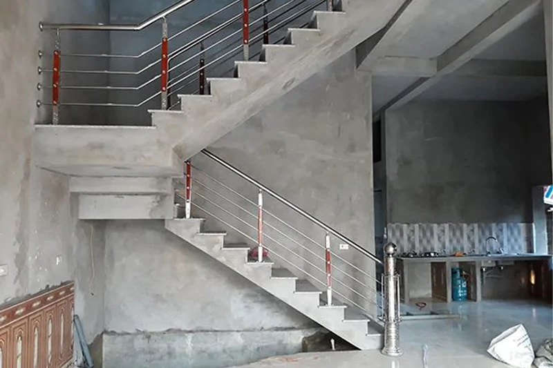 Đổ Bê Tông Cầu Thang Dày Bao Nhiêu?