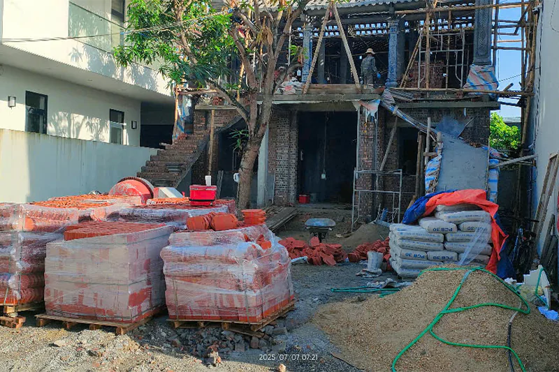 Có Nên Xây Nhà Thờ Họ?