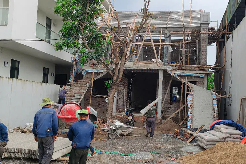 Có Nên Xây Nhà Thờ Họ?