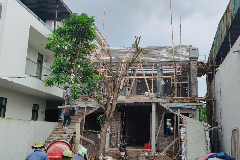 Có Nên Xây Nhà Thờ Họ?